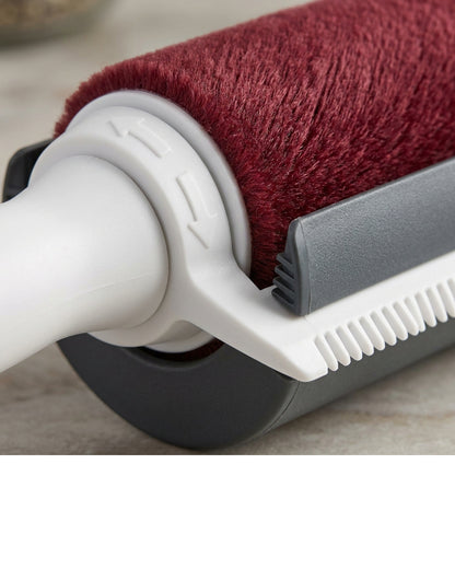 Hish Reversible Flocked-Wheel Lint Roller with Two Pods Burgundy - Detail view